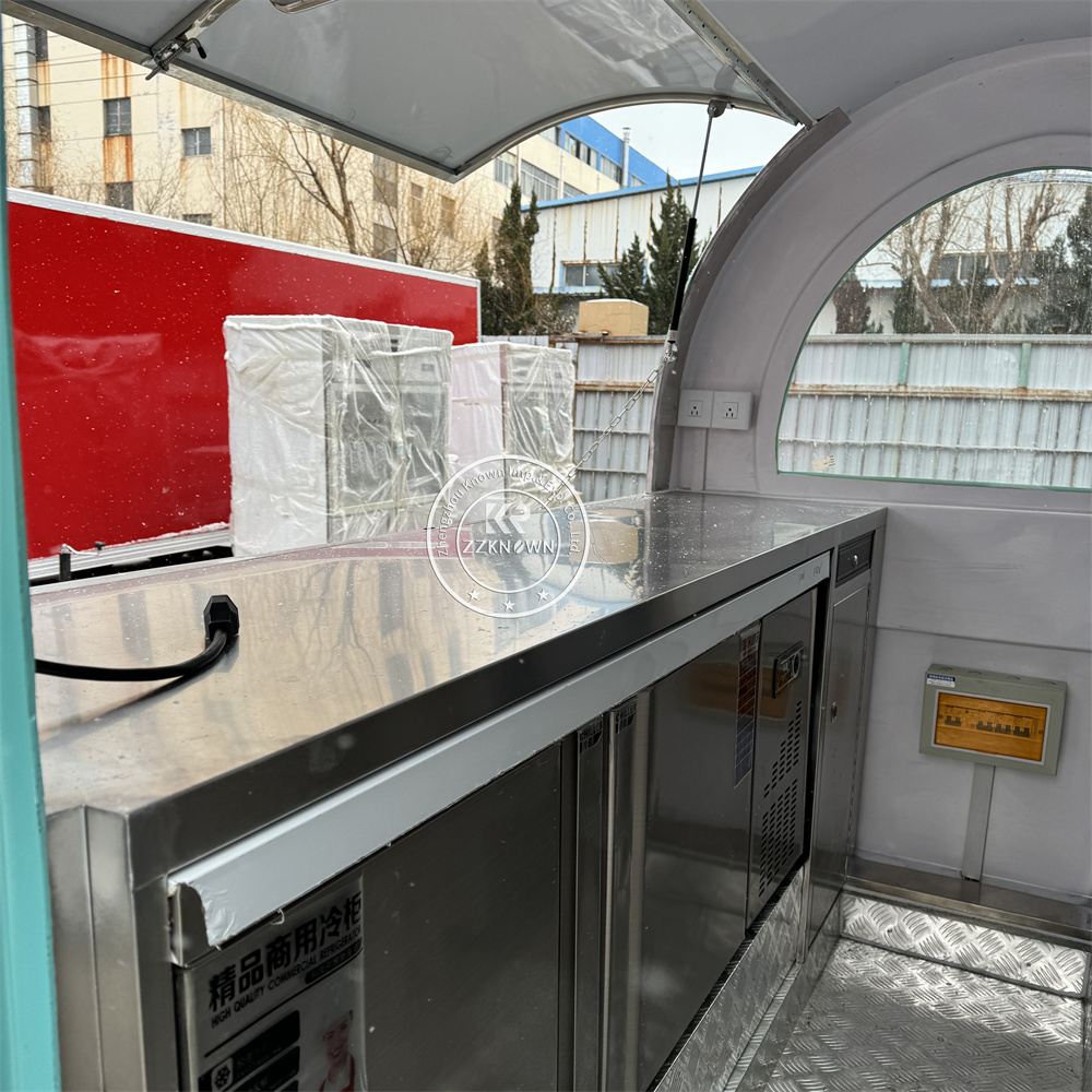 Carrello Commerciale per Conce - Commercial Kitchen Trailer recensione e prezzo