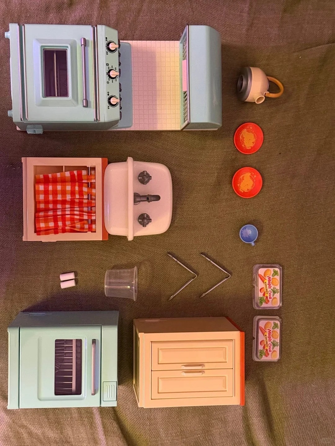 Zuru Mini Brands Magic Cook Ki - Commercial Kitchen Items recensione e prezzo