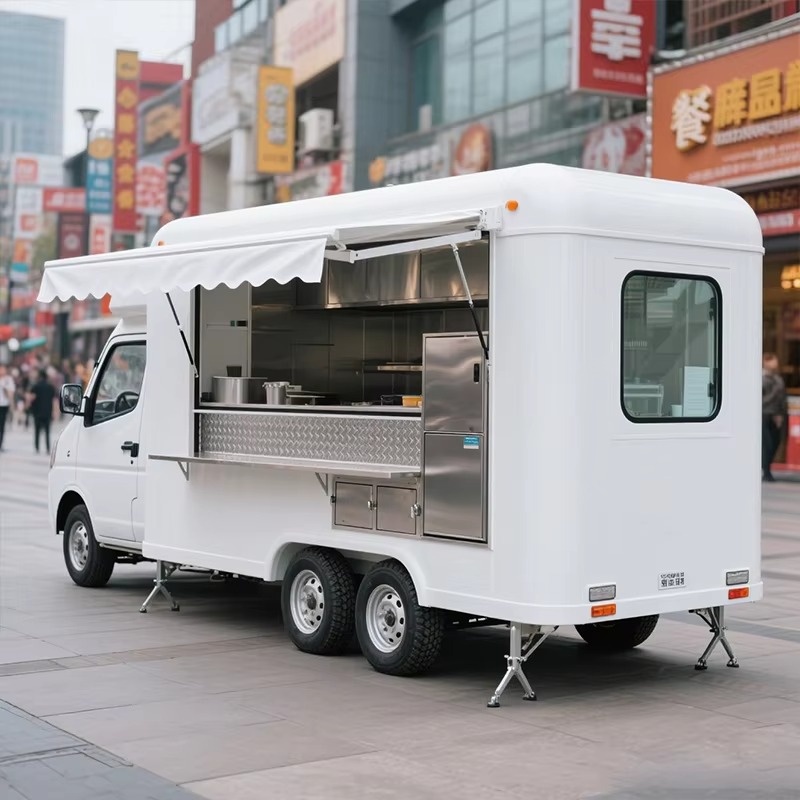 Rimorchio Mobile per Hot Dog e - Commercial Kitchen Trailer recensione e prezzo